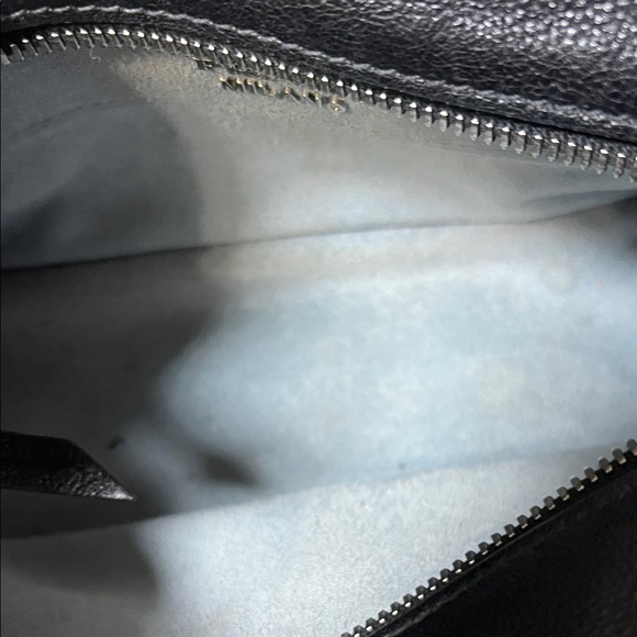 3249 Prada  Black Crossbody  Bag - Picture 7 of 9